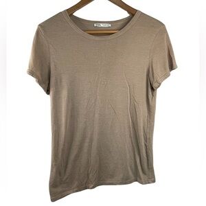 Zara tan knit crew neck Tshirt. Light weight and soft. Womens size medium.